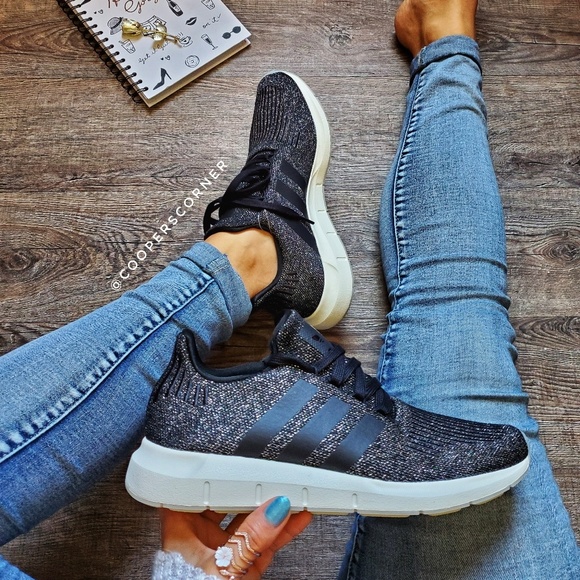 adidas Shoes - NEW♣️adidas Swift Run